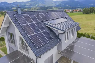 Hochwertige Photovoltaik aus Polen mit Montage in Deutschland